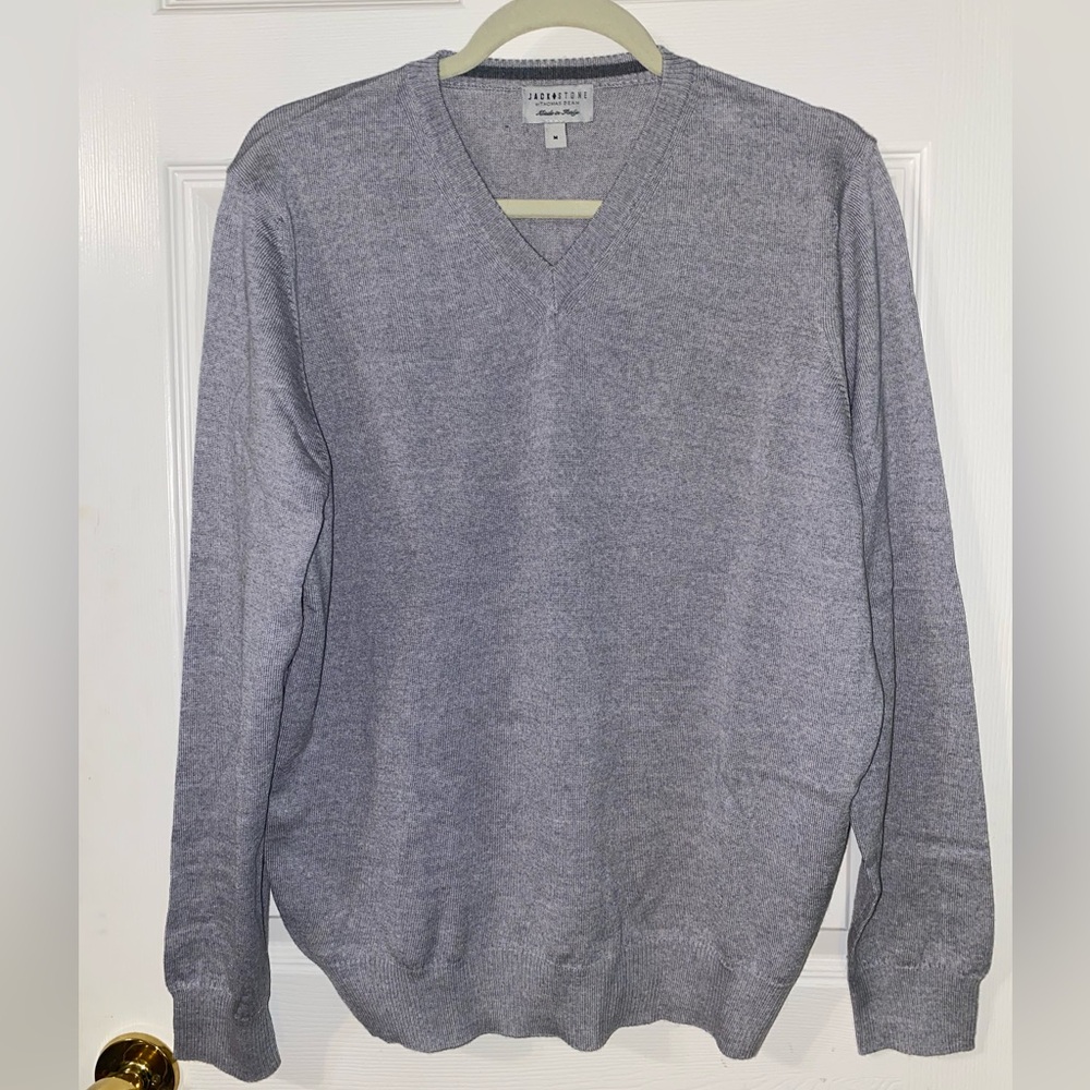 Men's 100% Merino Wool V-Neck Sweater in‎ Light Gray